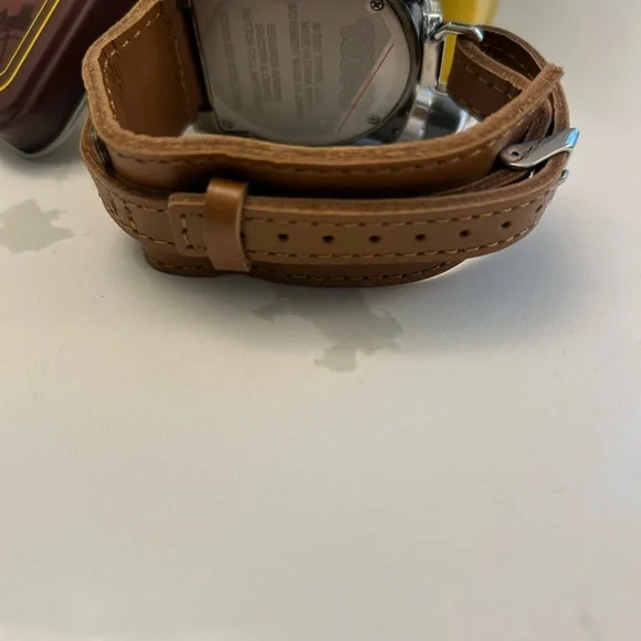 Tesla Brown Steampunk Watch with Vintage Aesthetic - Picture 5 of 5